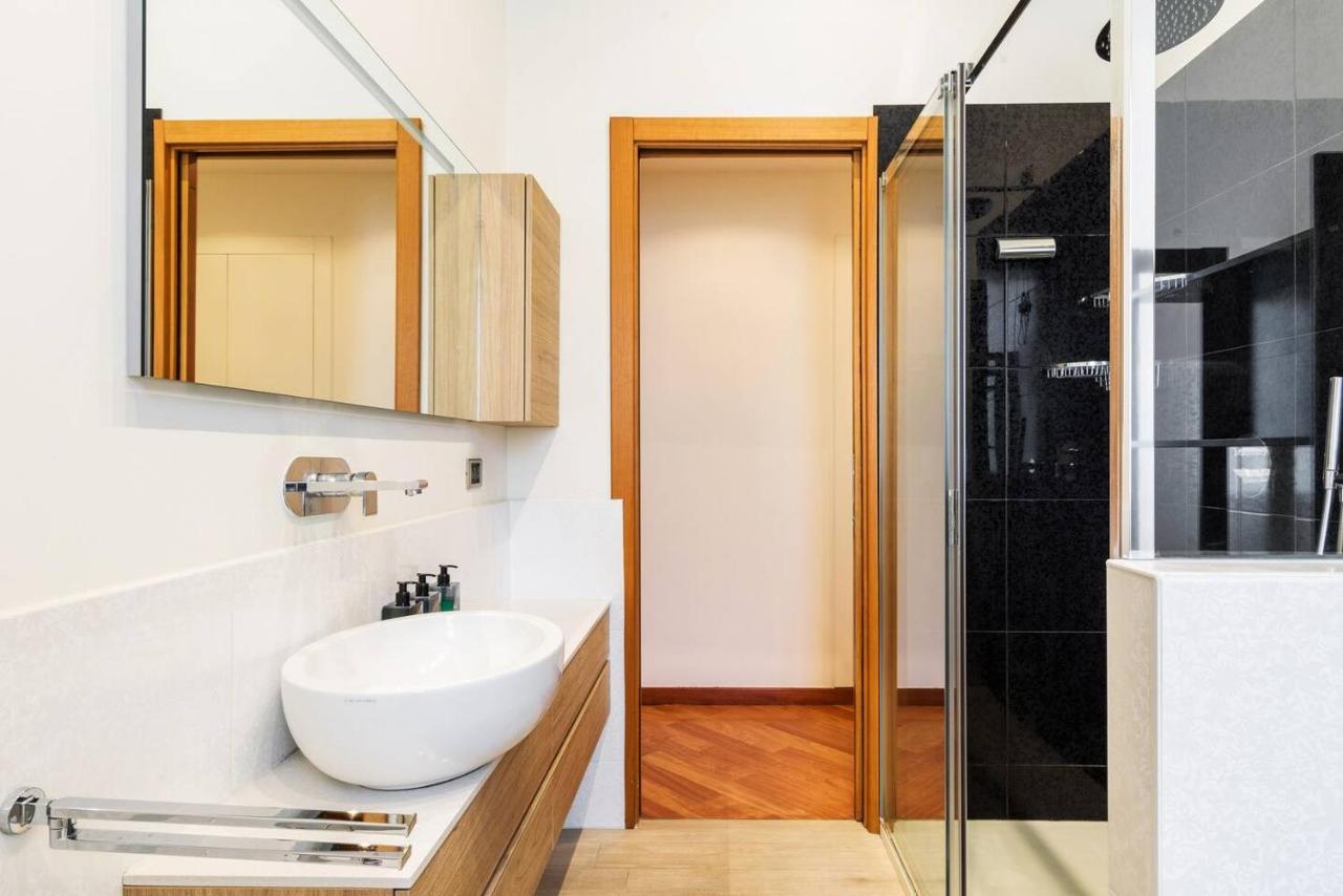 Colored And Spacious Flat Close To Navigli By Easylife Milan Extérieur photo